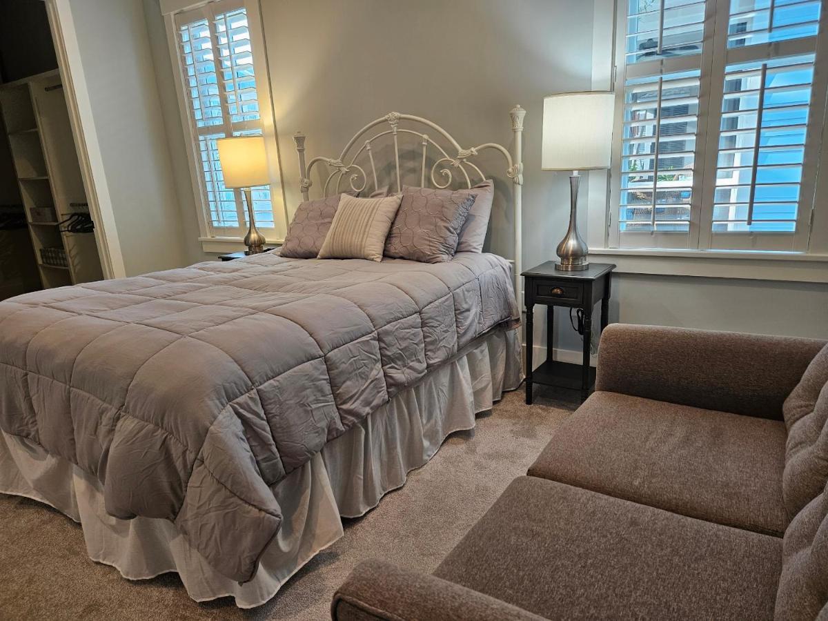 Low Country Cottage In Beautiful Habersham Beaufort Eksteriør billede
