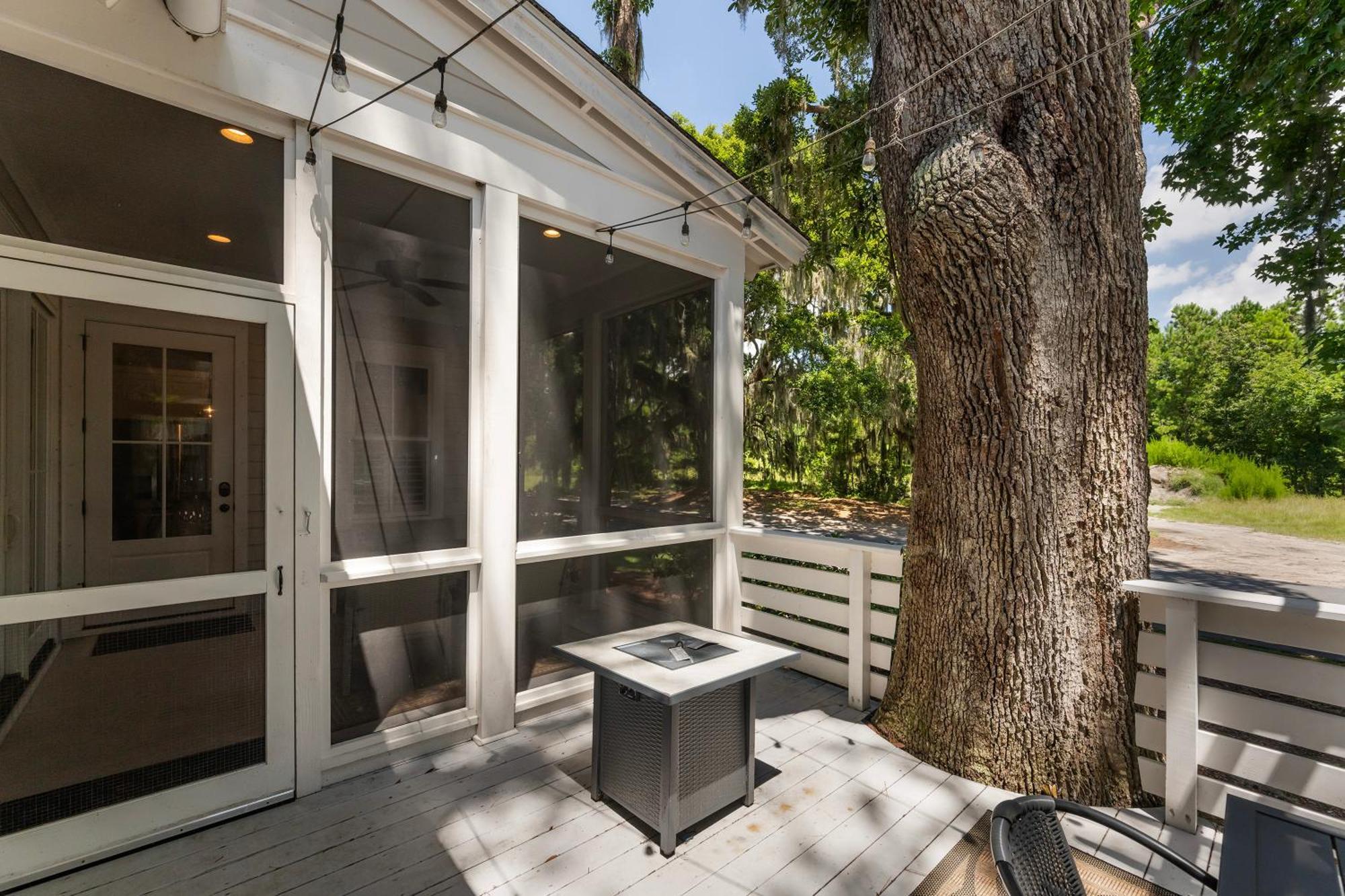 Low Country Cottage In Beautiful Habersham Beaufort Eksteriør billede